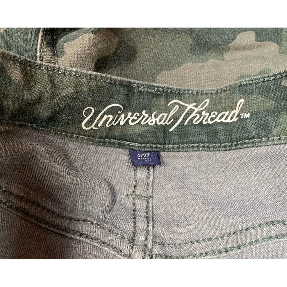 Universal Thread Womens Green Camouflage High Rise Cut Off Raw Hem Stretch 4/27‎ - Picture 3 of 6